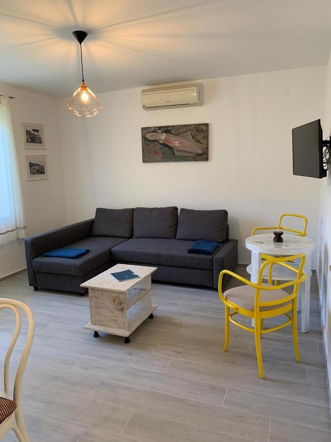 Apartmani "Miso" Podgora Exterior foto